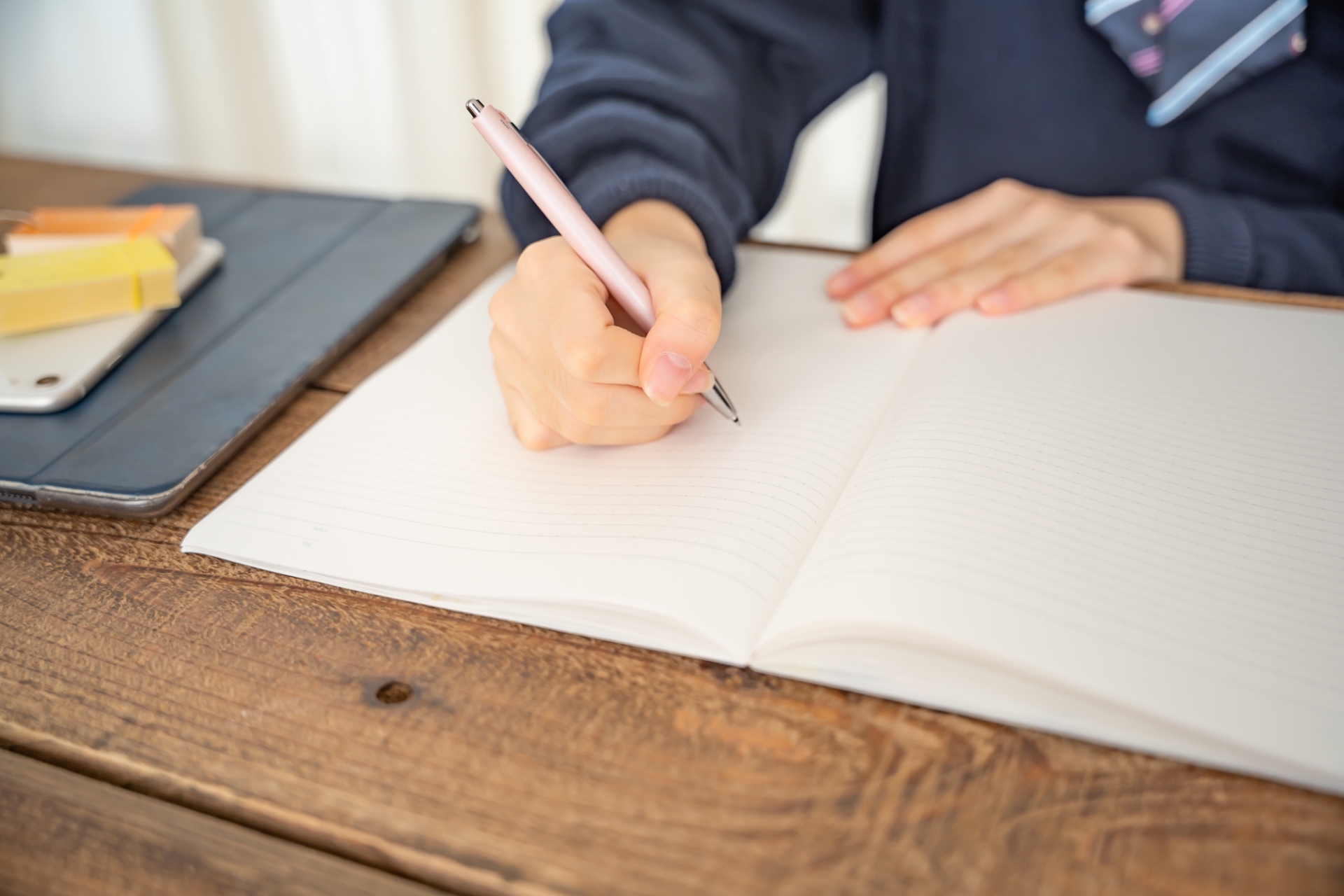 通信制高校とサポート校の違いは?学費で後悔しない確認ポイント